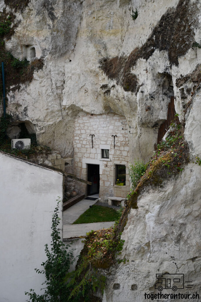 Turquant – gut erhaltene Höhlenwohnungen aus Kalkstein